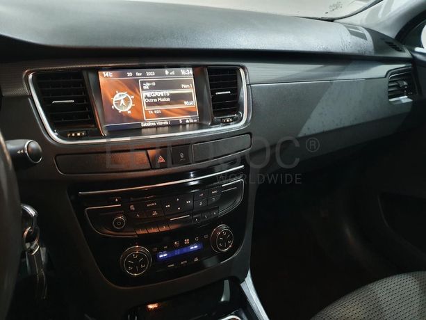 Peugeot 508 SW 1.6 HDI · Ano 2013