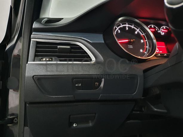 Peugeot 508 SW 1.6 HDI · Ano 2013