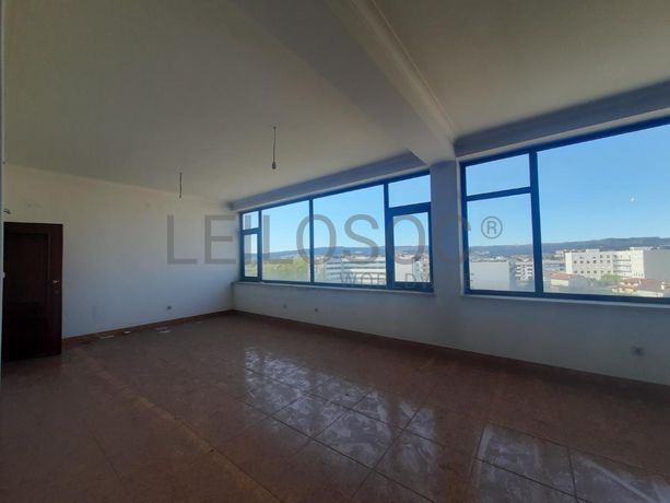 Escritório · Paços de Ferreira