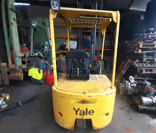 Empilhador Yale ERP-030