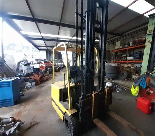 Empilhador Yale ERP-030