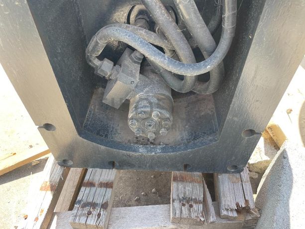 Tesoura Demolição Mustang