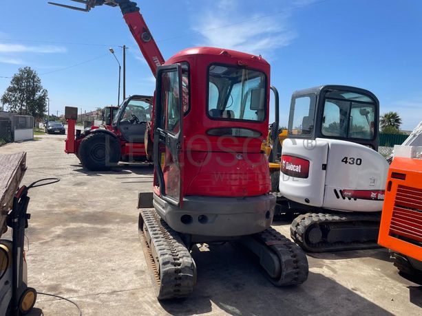 Mini Giratória Kubota U 25