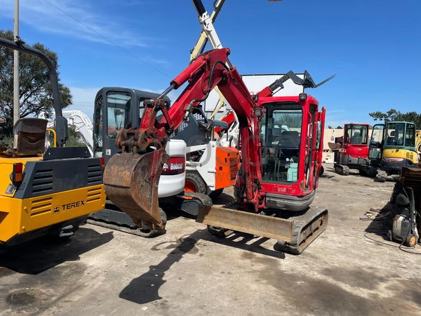 Mini Giratória Kubota U 25