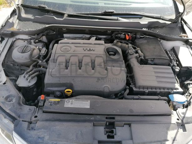 Seat Leon 1.6TDI · Ano 2013