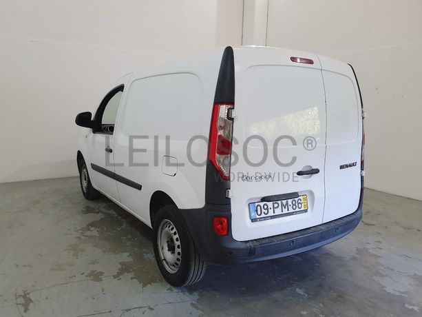 Renault Kangoo 1.5 DCI · Ano 2015