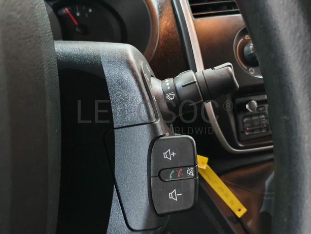 Renault Kangoo 1.5 DCI · Ano 2015