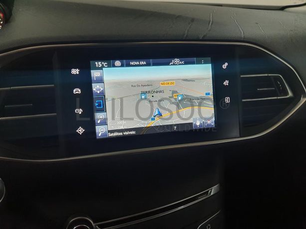 Peugeot 308 SW 1.6 HDI · Ano 2014