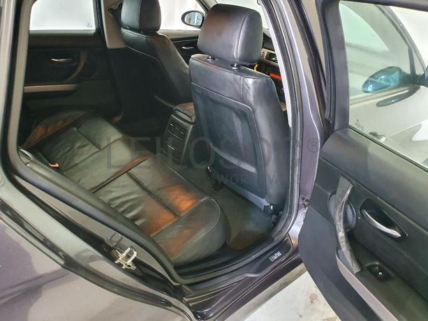 BMW 320D Touring · Ano 2008