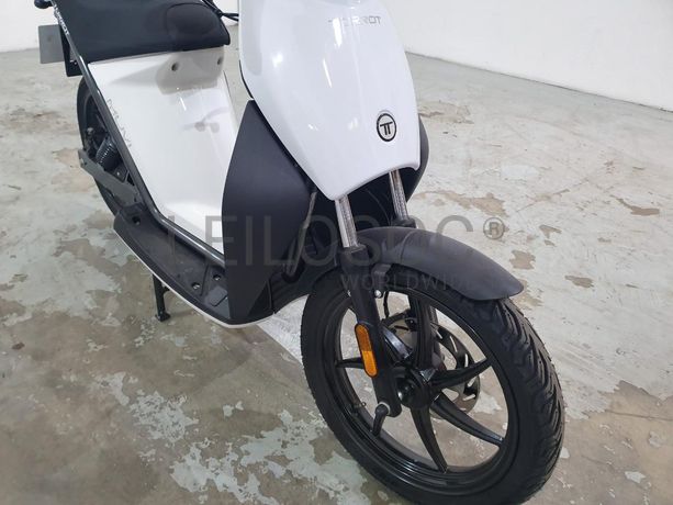 Torrot Muvi · Elétrica · Ano 2022