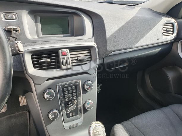 Volvo V40 1.6 D2 · Ano 2014