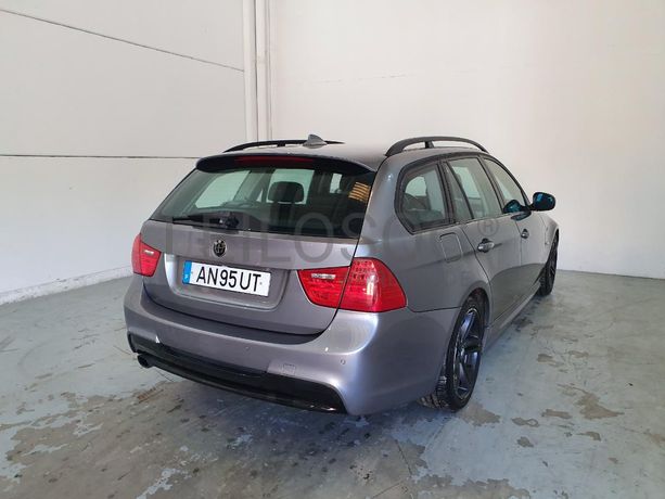 BMW 318D · Ano 2010