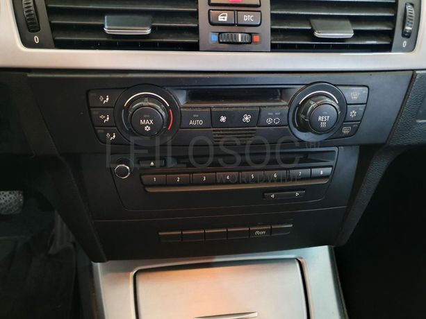 BMW 318D · Ano 2010