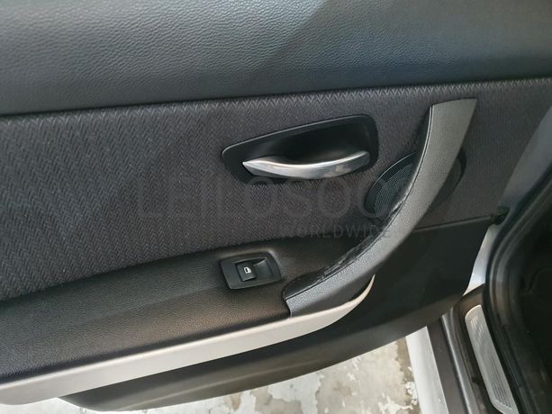 BMW 318D · Ano 2010