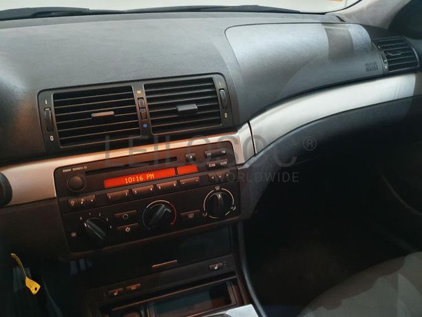 BMW 320D Touring · Ano 2002