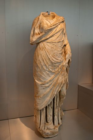 Escultura antiga 2 - 512